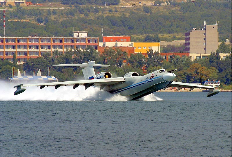 http://otvaga2004.ru/wp-content/uploads/2014/11/otvaga2004_albatros_00.jpg